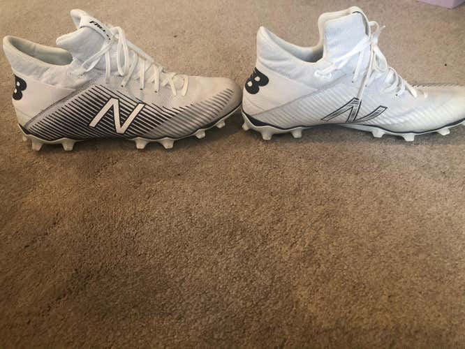 White Used Adult Men's Size 12 New Balance Freeze Cleats