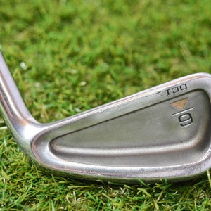 Titleist	DCI	6 Iron 32	Right Handed	37"	Steel	Stiff	New Grip