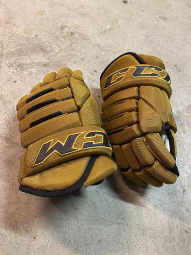 Brown New Senior CCM Super Tacks Gloves 14"