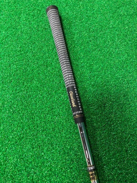 Cleveland 588 CB Forged 6-iron RH Dynamic Gold X-flex