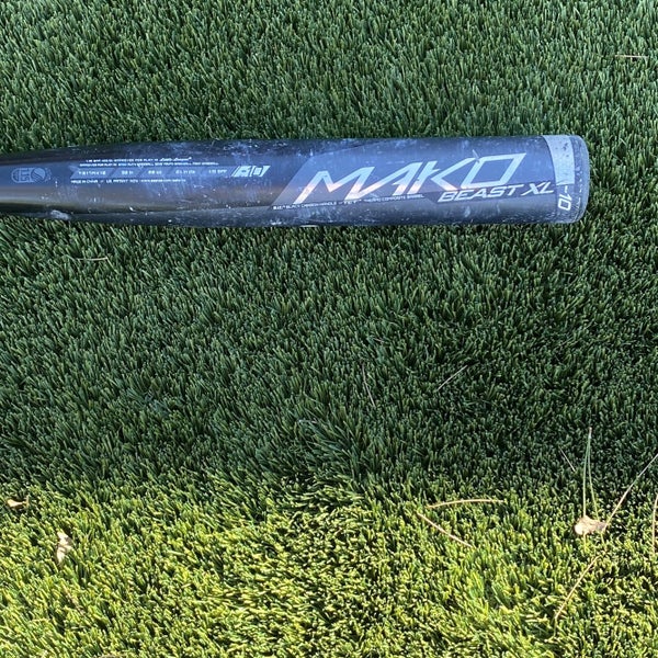 Kid Pitch (9YO-13YO) 2015 Composite Mako Beast (-10) 20 oz 30" Bat