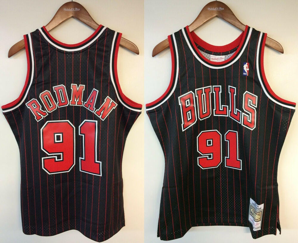 Autographed Chicago Bulls Dennis Rodman Fanatics Authentic Black Replica  Mitchell & Ness Jersey with The Worm