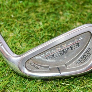 Tommy Armour 	845s Ti 	3 Iron 	Right Handed 	39.5"	Graphite 	Regular 	New Grip