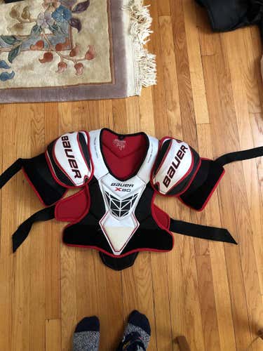 Senior Large Bauer Vapor X80  Shoulder Pads