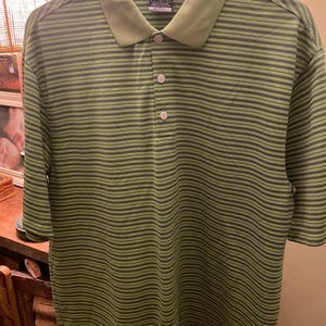 Green Adult Large Nike Shirt