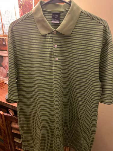 Green Adult Large Nike Shirt