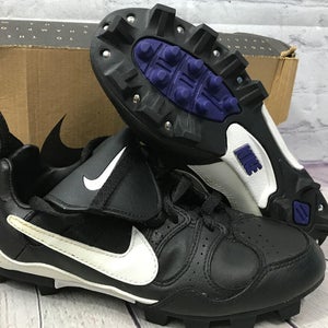 Nike Women’s MCS Softball Molded Cleats Black / White Size 5.5 New With Box