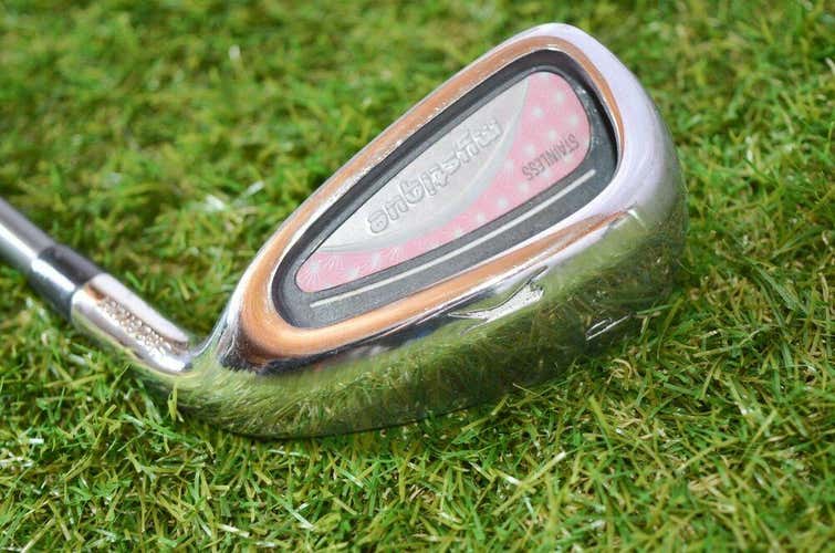 Slazenger 	Mystique Stainless 	Pitching Wedge 	Right Handed 	34.25"	Graphite 	La