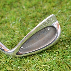 Palm Springs 	Dessert Princess 	7 Iron 	Right Handed 	35.5"	Steel 	Stiff	New Gri