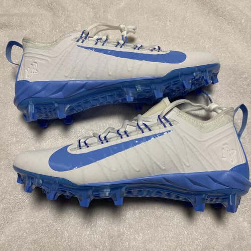White Men's Molded Cleats Nike Cleats