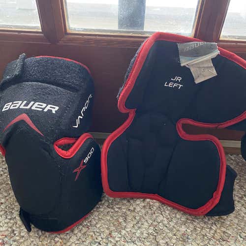 JR Bauer Vapor X900 Goalie Knee Pads