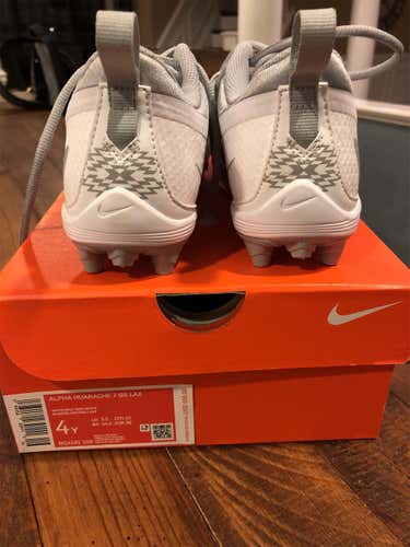 New Nike Alpha Huarache 7 Lax Cleats - Size 4Y