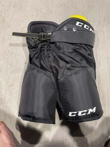 Black Junior Medium CCM Tacks 3092 Hockey Pants