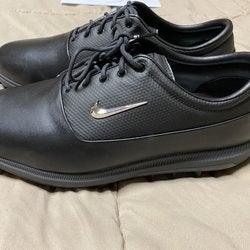 Black Men's Size 13 (Women's 14) Nike Golf Shoes