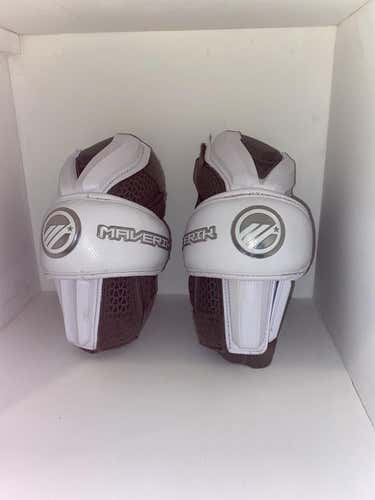 Lightly Used Medium Maverik Rome Arm Pads
