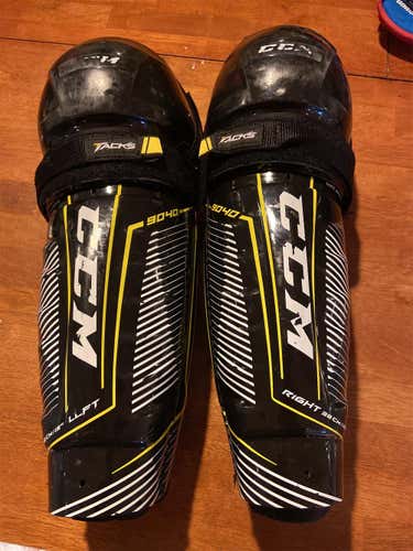 Senior CCM Tacks 9040 Shin Pads