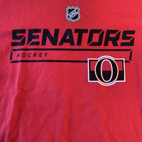 NEW Ottawa Senators Fanatics Men’s M T-Shirt