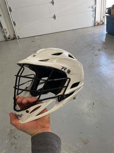 White  Player's Cascade R Helmet