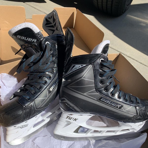 Senior Bauer Supreme ELITE LE Regular Width Size 8 Hockey Skates