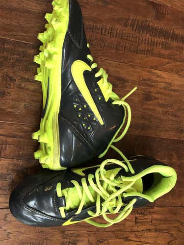 Black Used Youth Men's Size 5.5 (Women's 6.5) Nike