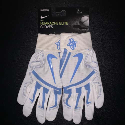 New! *Adult Small* (University Of North Carolina) Nike Huarache Elite Batting Gloves (Limited)