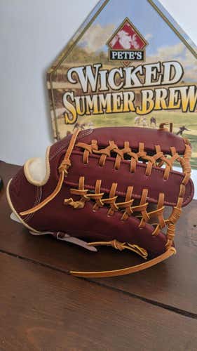 44 Pro 12.75" Signature Series 574 Baseball Glove