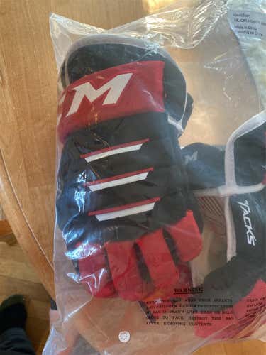 Black Senior CCM Tacks 4 Roll Pro 14"  Gloves