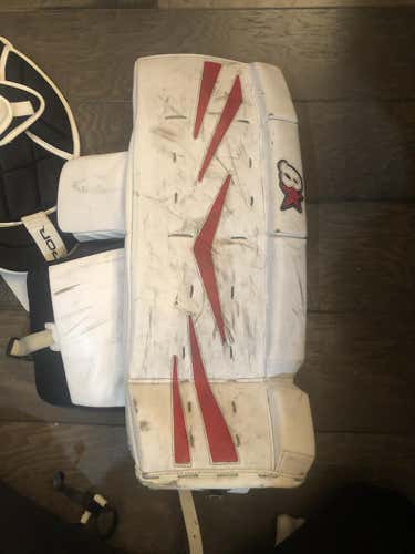 White Used Junior 27" Brian's NetZero Goalie Leg Pads