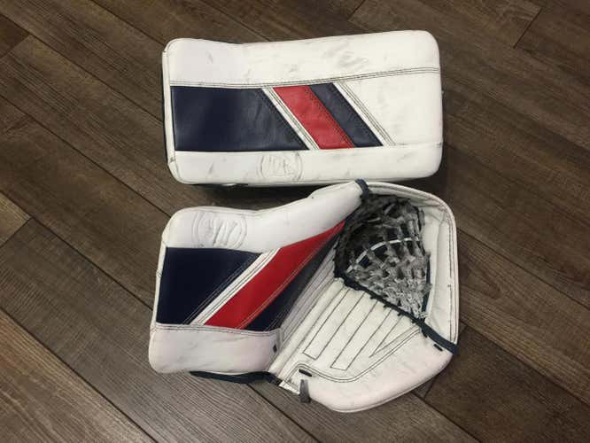 Warrior Ritual GT2 PRO R/GT2 Pro Regular Blue Red Used Senior Goalie Blocker Catcher Glove