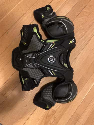 Junior Small Warrior Alpha DX  Shoulder Pads