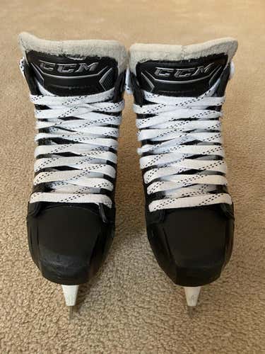 Used Junior CCM FT460 Hockey Goalie Skates Regular Width Size 4.5