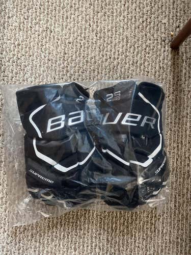 Black Senior Bauer Supreme 2S Pro 14"  Gloves
