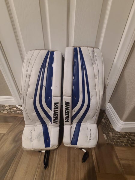 White/Blue Used Junior 24" + 2 Vaughn Ventus SLR Jr Goalie Leg Pads