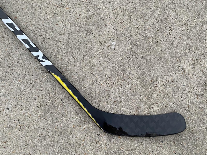 CCM Super Tacks 2.0 Pro Stock Hockey Stick Grip 95 Flex Left P20T Kesler 13421