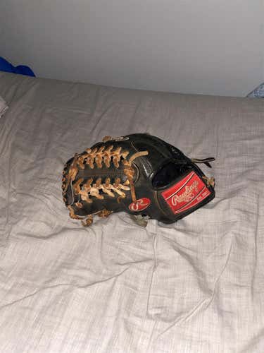 Black High School/College Pitcher's Pro Preferred 11.5" Baseball Glove