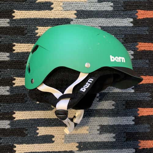 Bern Watts Snowboard Helmet - MEDIUM - Bright Gree