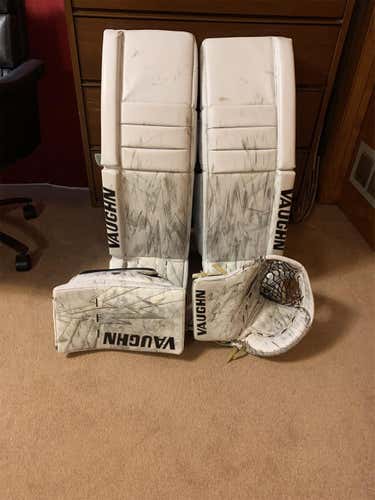 White Senior 35" Regular VE8 Pro Stock Goalie Full Set