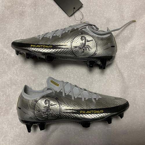 Silver Men's Molded Cleats Nike Cleats