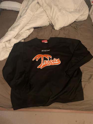 Black Adult XL CCM Jersey