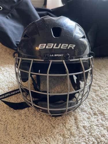 Black Used Youth Bauer Lil Sport Helmet