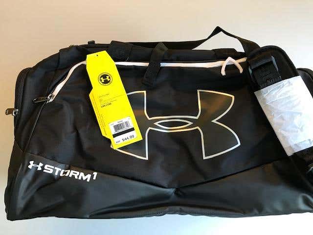 Under Armour  UNDENIABLE  MED STORM  Duffel Bag   BRAND NEW