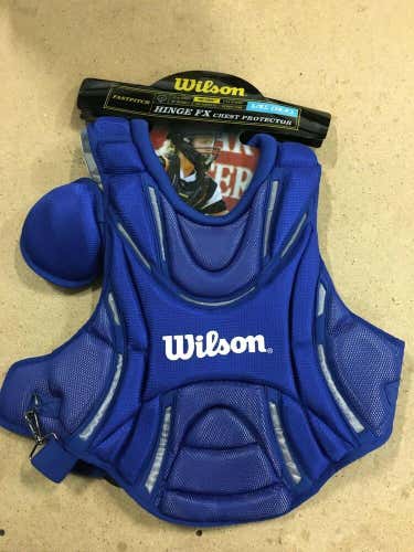 WILSON PRO STOCK HINGE FX FASTPITCH SOFTBALL CHEST PROTECTOR ROYAL 16.5" 3340