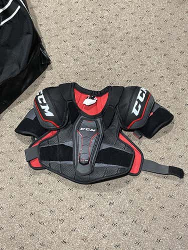 Used Senior Large CCM FT370 Shoulder Pads
