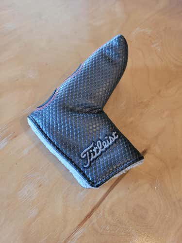 Scotty Cameron Head Cover