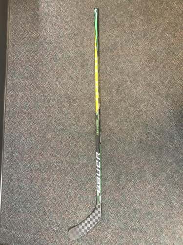 Used Senior Bauer Right Handed Supreme ultrasonic Hockey Stick P92M