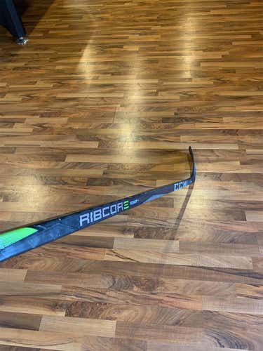 Right Handed RibCor Trigger2 PMT Mid Pattern Pro Stock Hockey Stick