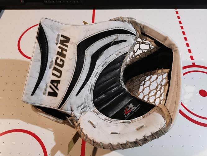 Vaughn V7 XR Pro Senior Glove