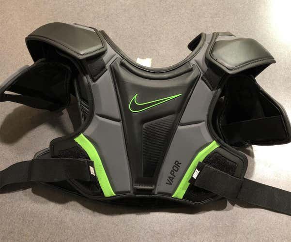 Used Medium Nike Vapor Shoulder Pads