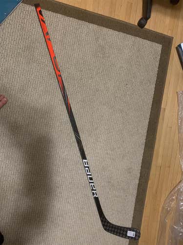 Senior Left Hand Vapor Flylite League Pro Stock Hockey Stick