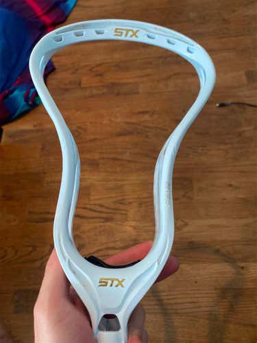 Lightly Used Stallion 700